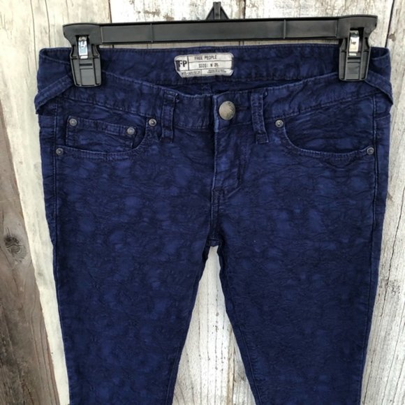 🐰 Free People Skinny Jeans Low Rise Indigo - Picture 5 of 9